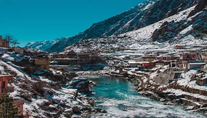 Badrinath Tour Package from Thane